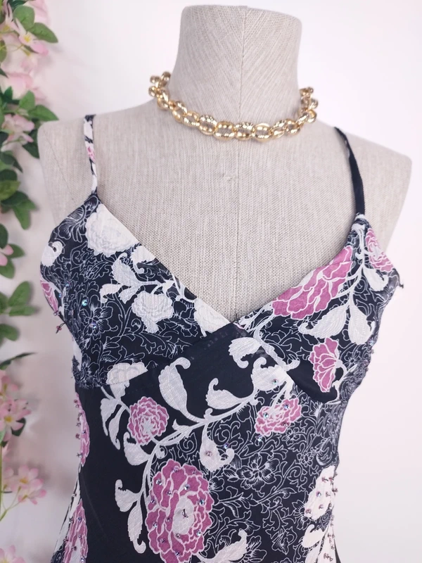 Black floral Y2K midi dress — Vintage 2000s slip boho chic
