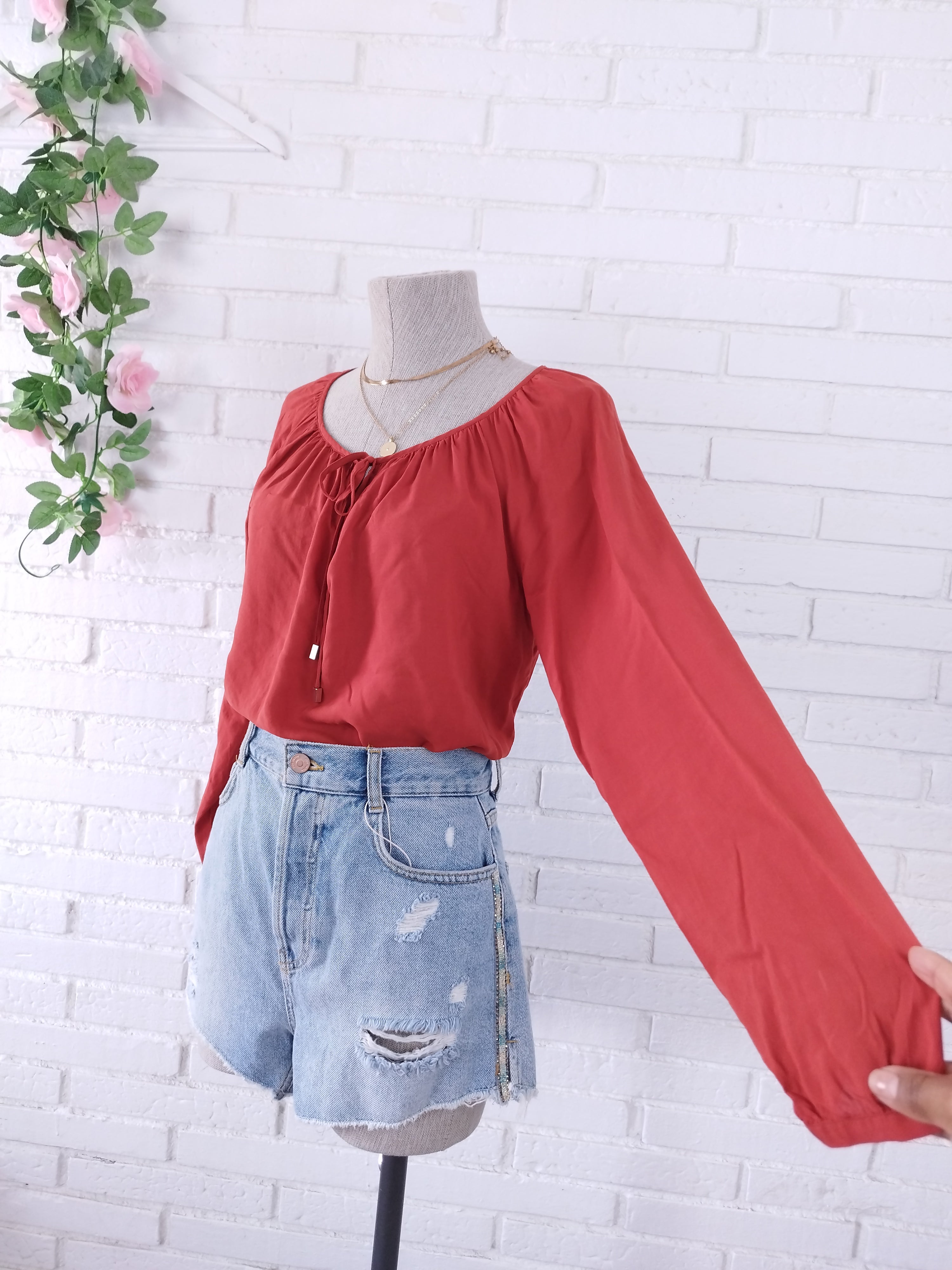 Blusa HALLHUBER Fluida mangas largas