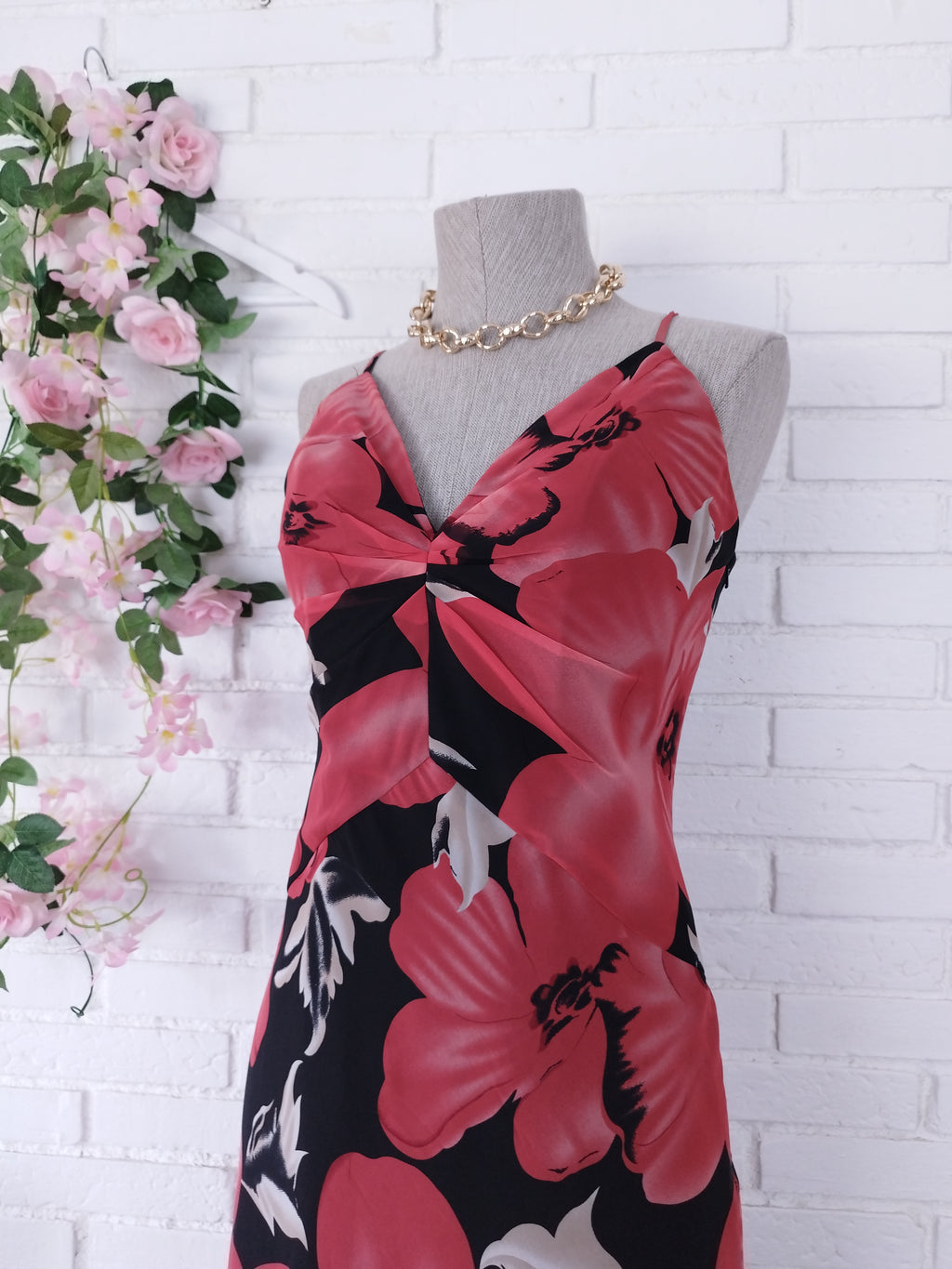 Vintage 2000er Y2K Maxi-Cocktailkleid – Strukturiertes Oberteil, Blumenmuster &amp; offener Rücken