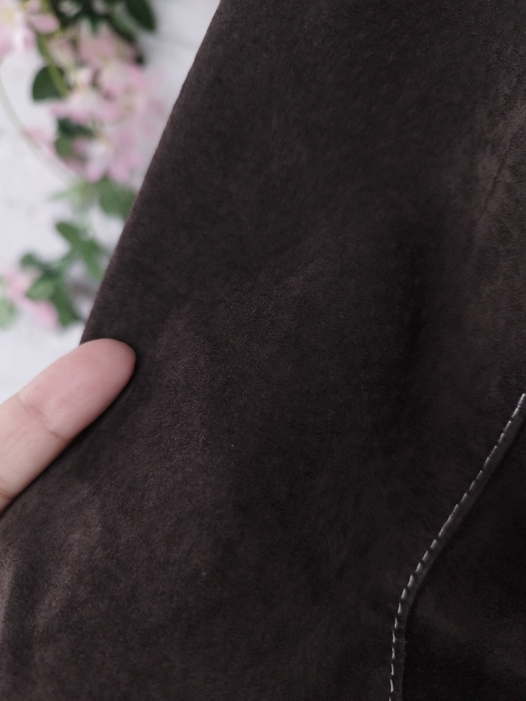 Vintage 90s Suede Blazer — Brown Leather, White Stitching & 4 Pockets