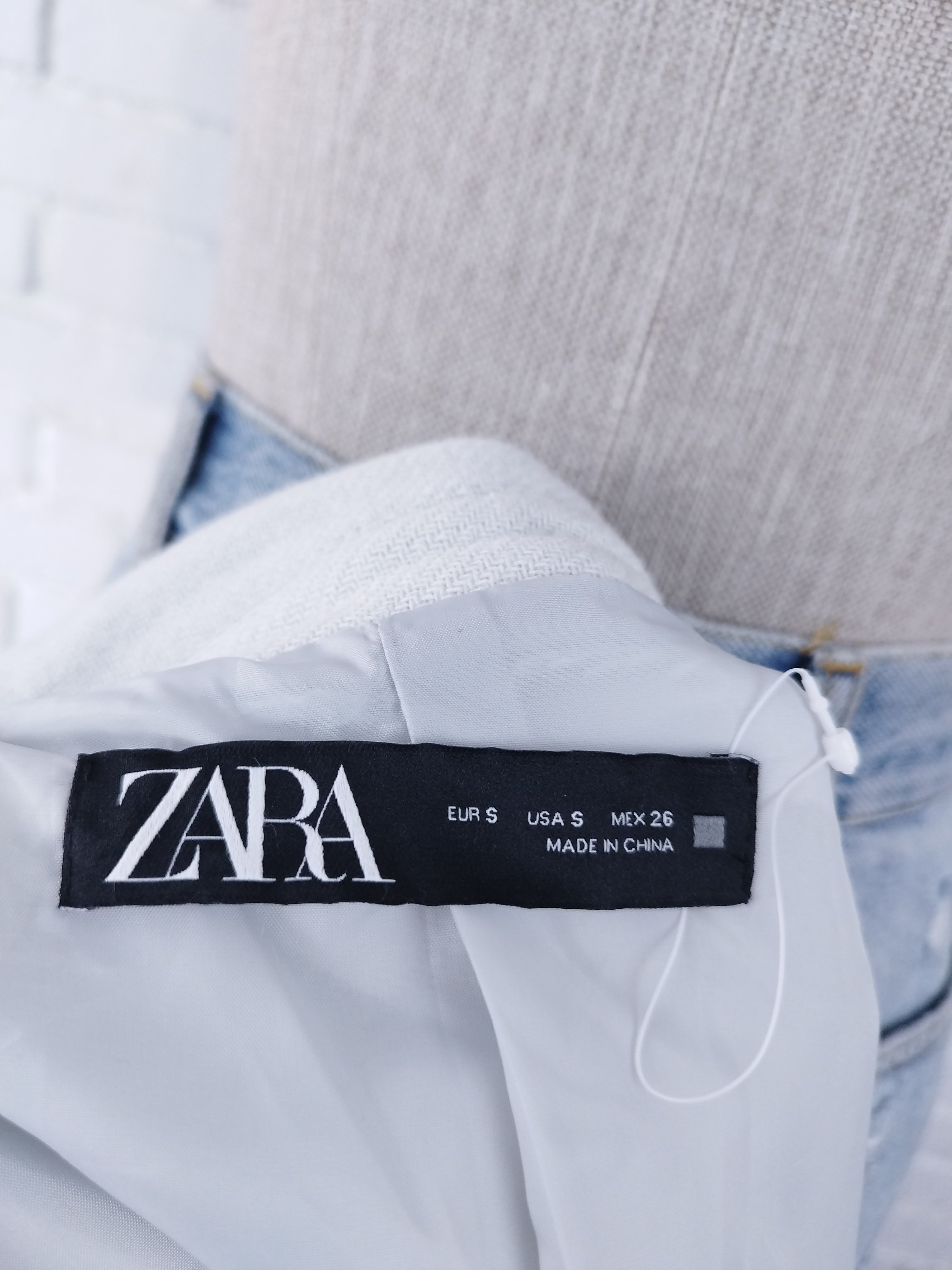 Abrigo Corto ZARA Lana