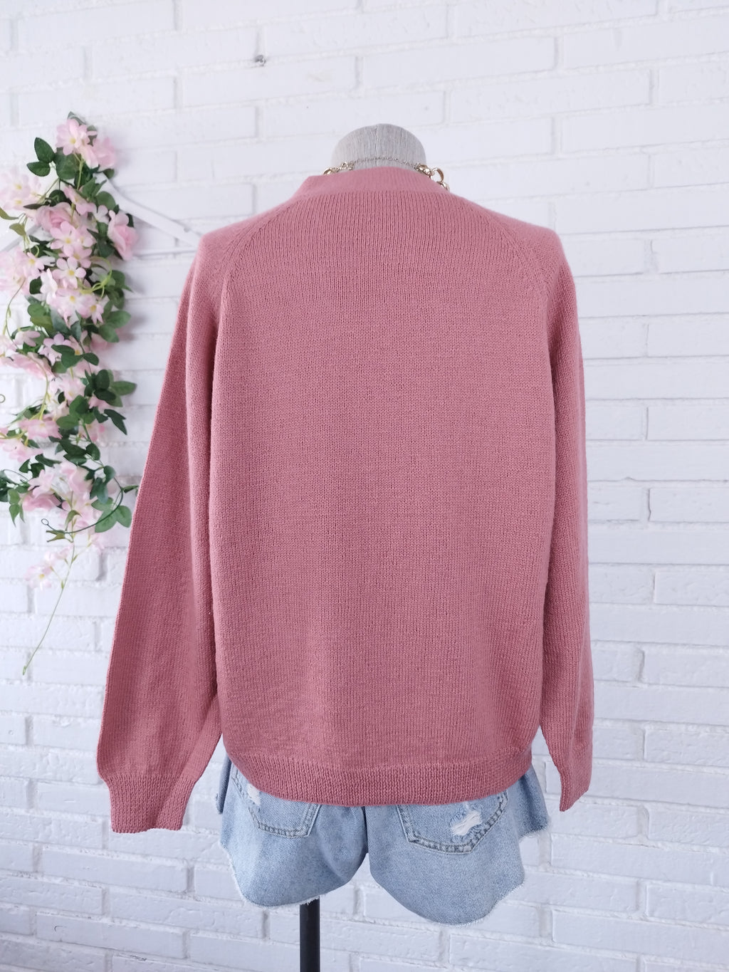 Vintage 90s Pink Cardigan — V-Neck, Wool Knit & Medium Texture