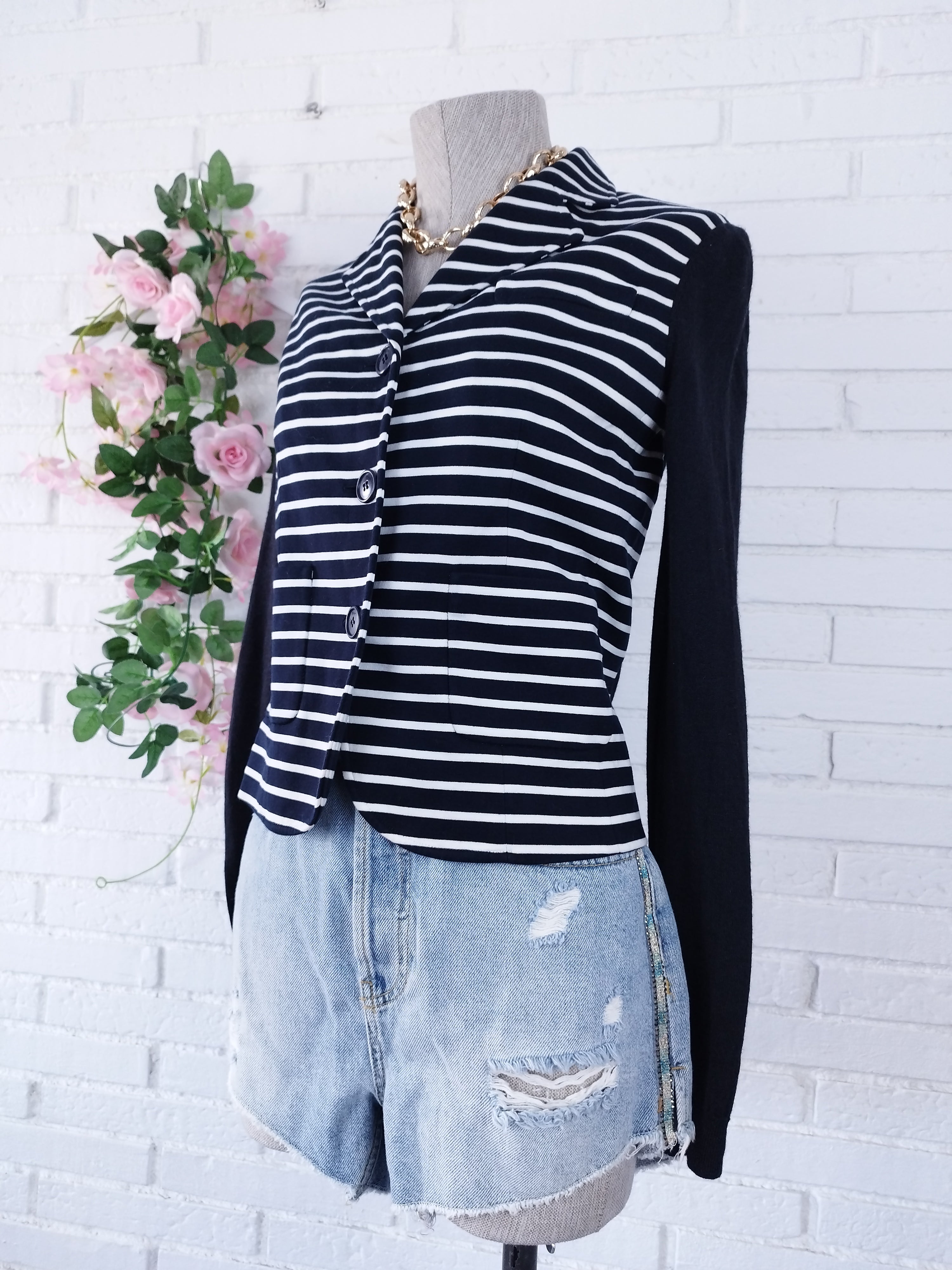 Christian Dior Blazer – Klassischer Schnitt, gestreifte Vorderseite, Baumwoll-Woll-Seide-Mischgewebe