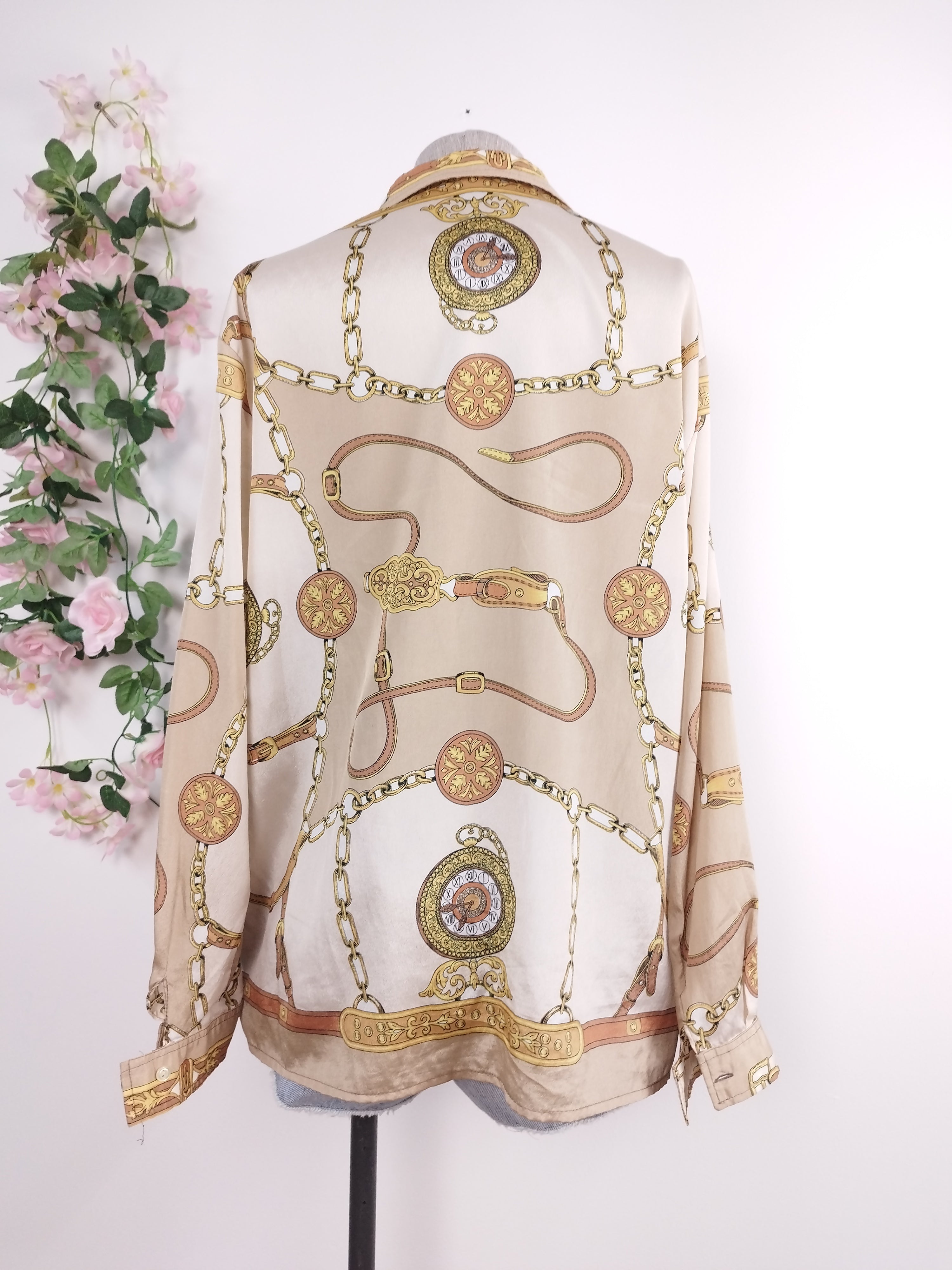 Vintage 90s Long Blouse — Long Sleeves, Front Buttons & Baroque Print