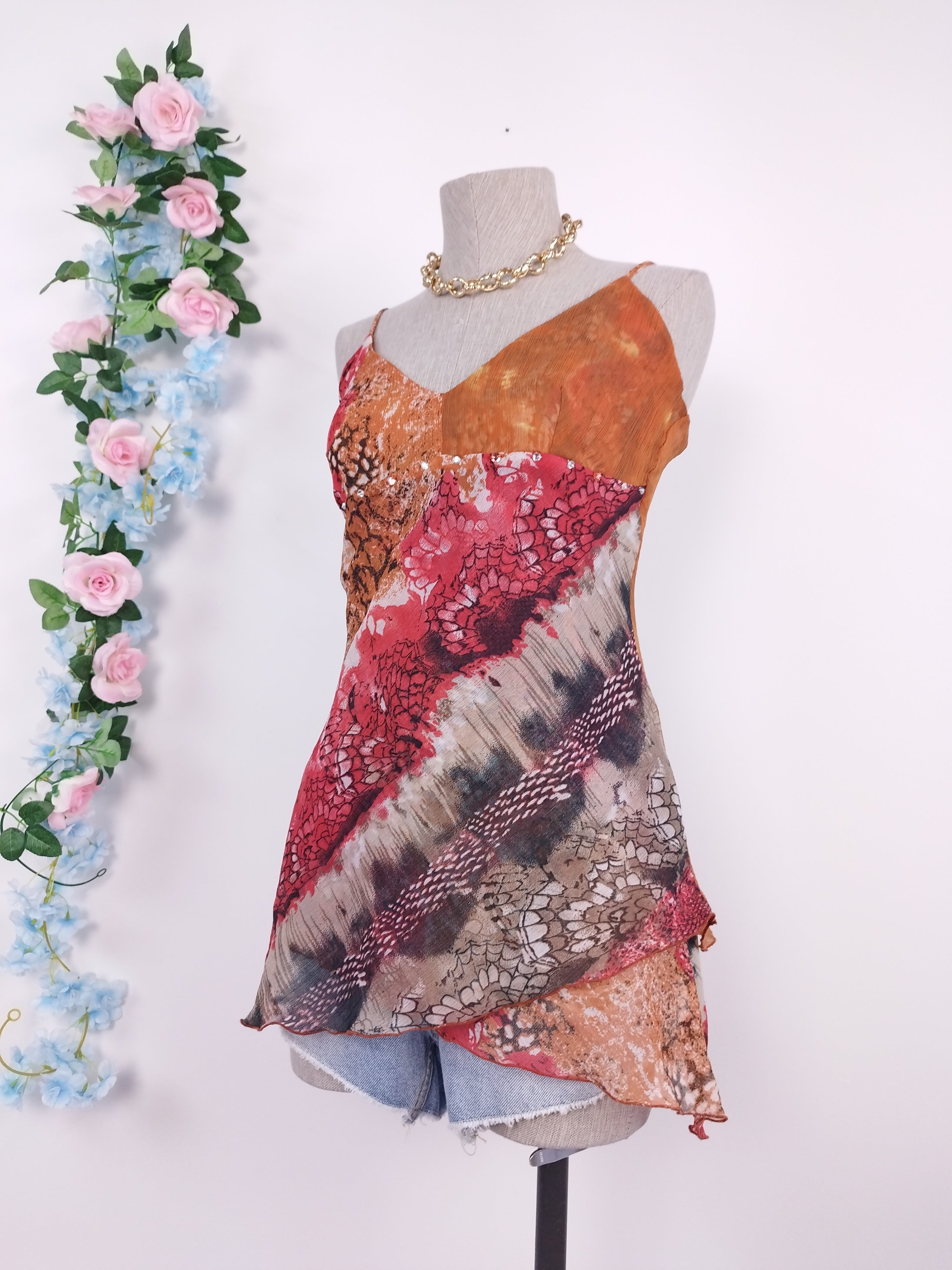 Vintage Chiffon-Top aus den 2000er Jahren (Y2K) – V-Ausschnitt, Ibiza-Print &amp; asymmetrische Lagen